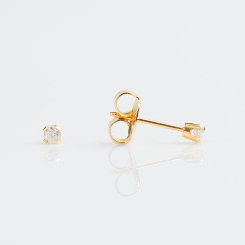 diamond stud earring