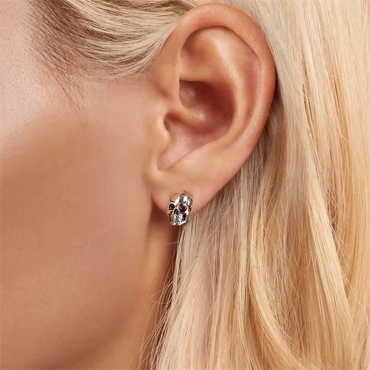 925 Sterling Silver Skull Earrings With Purple Cubic Zirconia Eye - Image 2
