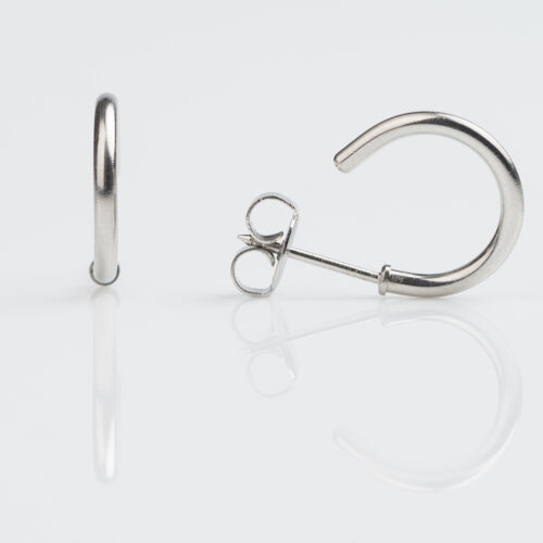 Hoop stud earring